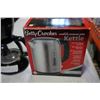 Image 2 : BETTY CROCKER CORDLESS STAINLESS STEEL KETTLE - AS NEW IN BOX AND COFFEE MAKER
