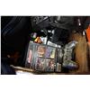 Image 3 : ATARI CONSOLE AND VIDEOGAMES