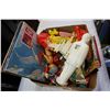 Image 2 : LOT OF 70s TOYS AND RECORDS