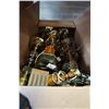 Image 3 : 4 BOXES OF LAMP BASES, PARTS, SOME VINTAGE