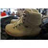 Image 2 : HAN WAG LEATHER HIKING BOOTS MADE IN GERMANY AND FRILUFT 55 HIKING BACKPACK