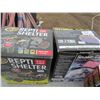 Image 2 : LOT OF REPTILE EQUIPMENT (SHELTER, SNAKE CARE, CRICKET PEN) *NOS*