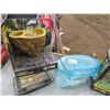 Image 3 : LOT OF ASSORTED TERRARIUM SUPPLIES (TERRARIUM CANOPY , DISH, SMALL CAGE ETC…) *NOS*