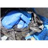 Image 2 : LOT OF 2 BAG OF TARPS (10' X 12' APPROX) (4 TARPS)