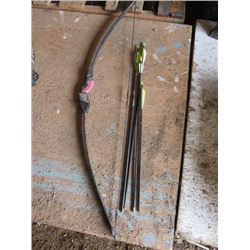BOW WITH ARROWS