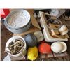 Image 1 : LOT OF MISC BUILDING SUPPLIES (HARD HATS, 3 POT LIGHTS, DOOR KNOBS, ETC)