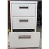 Image 1 : FILING CABINET (3 DRAWER)