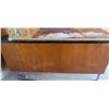 Image 1 : LARGE DESK (2 PIECE) *COMPUTER*