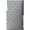 Image 1 : MATTRESS AND BOXSPRING (MISMATCHED) *LIGHT BEIGE MATTRESS* (BOXSPRING)