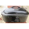 Image 2 : ELECTRIC ROASTER (LIFT OUT PAN) *RACKS INCLUDED*