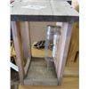Image 2 : LOT OF 2 BIRDFEEDERS (HANDMADE)