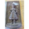 Image 2 : LOT OF 2 GARDEN ORNAMENTS (STATUES) *LADIES* (CONCRETE)