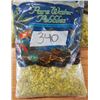 Image 2 : LOT OF 5 BAGS OF PURE WATER PEBBLES (DAFFODIL) *5LBS* (NOS)