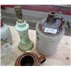 Image 2 : LOT OF ASSORTED ITEMS (WHISKEY JUG LAMP, VASES, ETC..)
