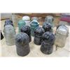 Image 3 : LOT OF 17 ASSORTED INSULATORS ( GREEN, BLUE, WHITE AND CLEAR)