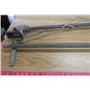 Image 2 : LOT OF LAUNDRY ITEMS (CLOTHES LINE HARDWARE, HANGERS, PULLEYS, ETC)