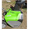 Image 2 : SNOW BLOWER (120 VOLT) *13 AMP* (GREEN WORKS) *20" SHOVEL* (WORKING)