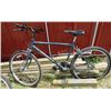 Image 5 : LOT OF 3 MOUNTAIN BIKES