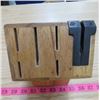 Image 6 : LOT OF 4 KNIFE BLOCKS (WOOD)