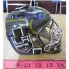 Image 14 : LOT OF 3 NHL COLLECTOR HELMETS (NY RANGERS, TORONTO MAPLE LEAFS, LA KINGS )