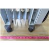 Image 2 : SPACE HEATER (ELECTRIC) *OIL FILLED* (DELONGI)