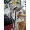 Image 2 : LOT OF GOLF CLUBS (WITH 2 GOLF BAGS CONTAINING MISC GOLF SUPPLIES)