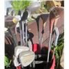 Image 4 : LOT OF GOLF CLUBS (WITH 2 GOLF BAGS CONTAINING MISC GOLF SUPPLIES)