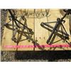 Image 2 : LOT OF 9 WROUGHT IRON YARD ORNAMENTS