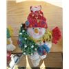 Image 6 : LOT OF CHRISTMAS DECOR ( 6 X STOCKINGS) *8 X STOCKING HOLDERS* (REINDEER AND SLED) *PARTS TO MAKE WO