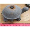 Image 4 : LOT OF 4 GARDEN ITEMS (TURTLE SPRINKLER, ETC)