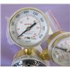 Image 2 : GAS REGULATOR (FISHER BRAND) *GENERAL PURPOSE*