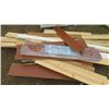Image 1 : LOT OF FLOORING (VARIOUS TYPES, WOOD, LAMINATE, BASEBOARDS, ETC) *VARIOUS LENGTHS*