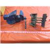 Image 1 : LOT OF 2 VISES
