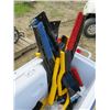 Image 6 : LOT OF AUTOMOTIVE EQUIPMENT (SNOW BRUSHES, TIRE IRON, TOW ROPE, ASSORTED O RINGS, LARGE RUBBERMAID C