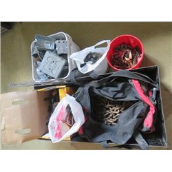 LOT OF ASSORTED ITEMS (CHAINS, DOOR KNOBS, HANDLES, HINGES, 12 V POWER BOX, TOOL BAG)