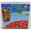 Image 1 : TOPSY TURVY UPSIDE DOWN STRAWBERRY PLANTER