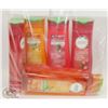 Image 1 : BAG OF ASSORTED HERBAL ESSENCES SHAMPOOS AND