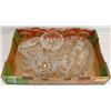 Image 1 : FLAT OF ASSORTED CRYSTAL