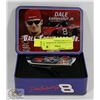 Image 1 : DALE EARNHARDT JR. BUDWEISER COLLECTIBLE POCKET