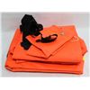 Image 1 : SUPERIOR FLAME RESISTANT RAIN JACKET & BIB