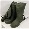 Image 1 : NEW HIP WADERS SIZE 8