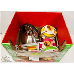 LOT OF NEW KITCHEN CONTAINERS, PARING KNIVES