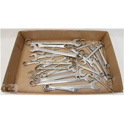 LARGE FLAT OF COMBINATION WRENCHES