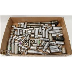 ESTATE FLAT OF SOCKETS W/ DRIVE, EXTENSIONS & MORE