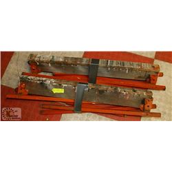 1 PAIR OF COLLAPSIBLE WORK HORSES