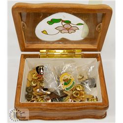 JEWELRY BOX WITH COLLECTIBLE PINS