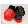 Image 1 : BOXING GLOVES