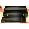 Image 1 : TOOL BOX