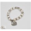 Image 1 : #52-FRESH WATER PEARL WITH HEART SHAPE BRACELET