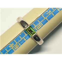 71) STERLING SILVER PERIDOT RING